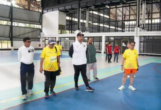 Tinjau Sarana Olahraga UI, Menpora Dito Harap UI Berkontribusi Memajukan Olahraga Indonesia